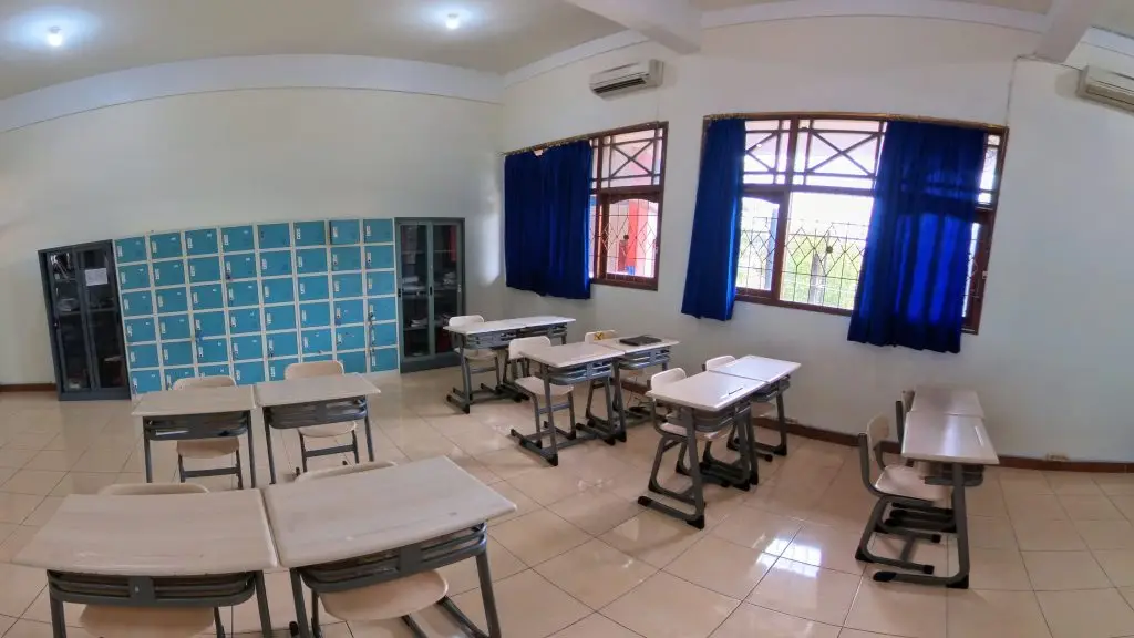 Ruang Kelas Putri